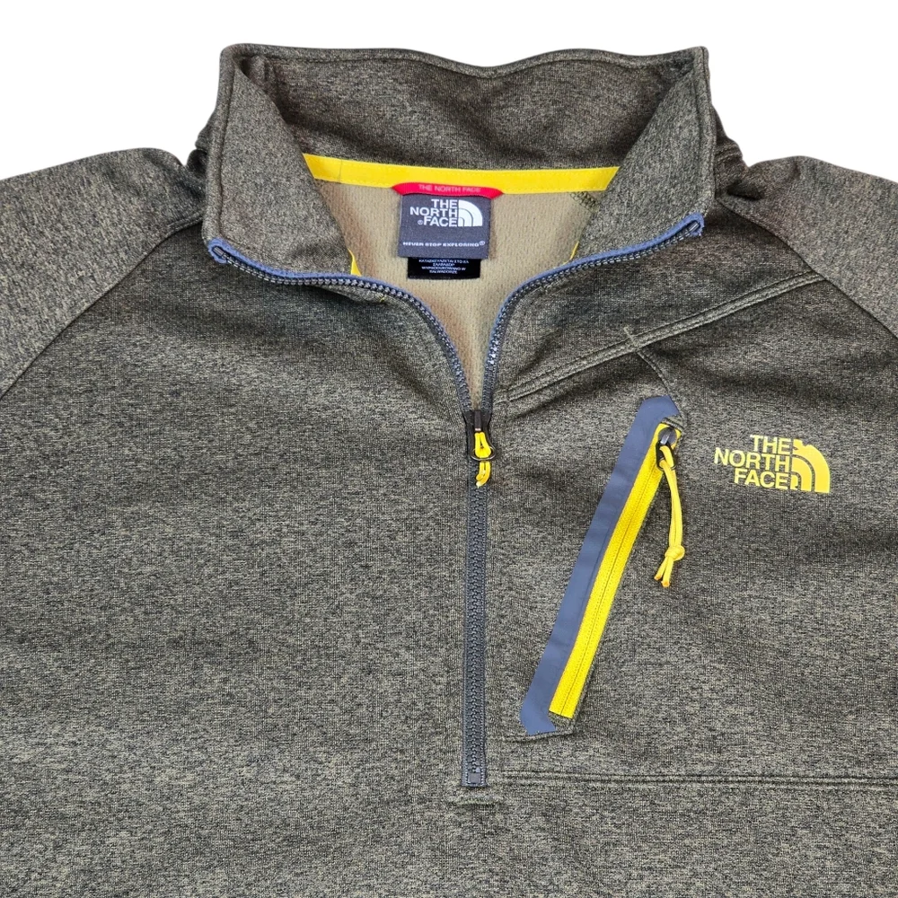 The North Face Men's Canyonlands‎ Fleece 1/2 Zip Pullover, Green/Yellow, Size L